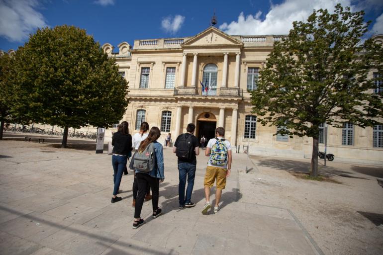 Faculté d'Avignon, archives photo par M.L. via Dauphiné Libéré
