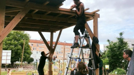 Construction participative d'une serre